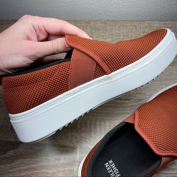 Eileen Fisher Pep Slip On Sneakers Red Textile Upper Size 5.5 Women’s Stretchy - Picture 11 of 13